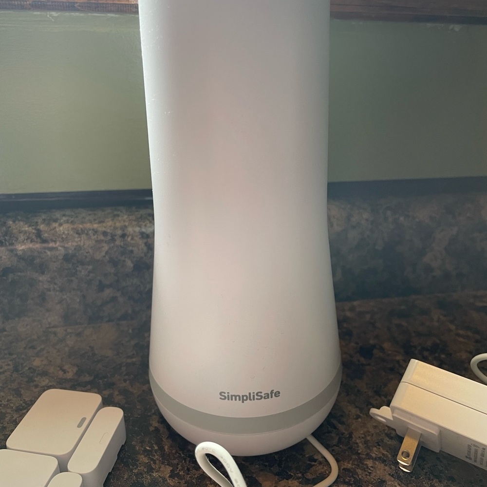 SimpliSafe White Security System